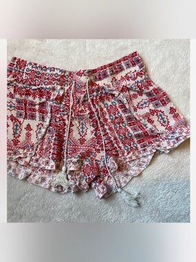 No Boundaries Red & Navy Geometric Print Shorts